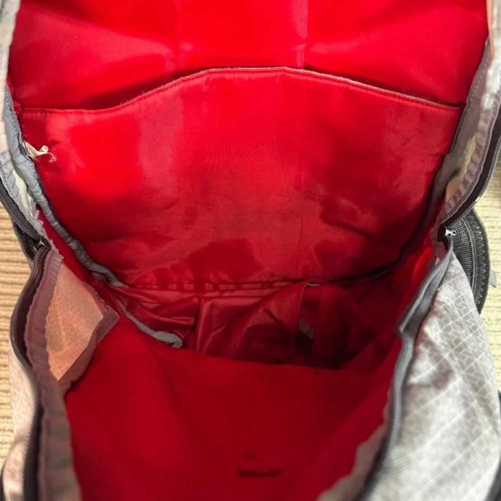 Under Armour Storm Backpack Grey Red Geometric Pattern Laptop Bag Sport Gym